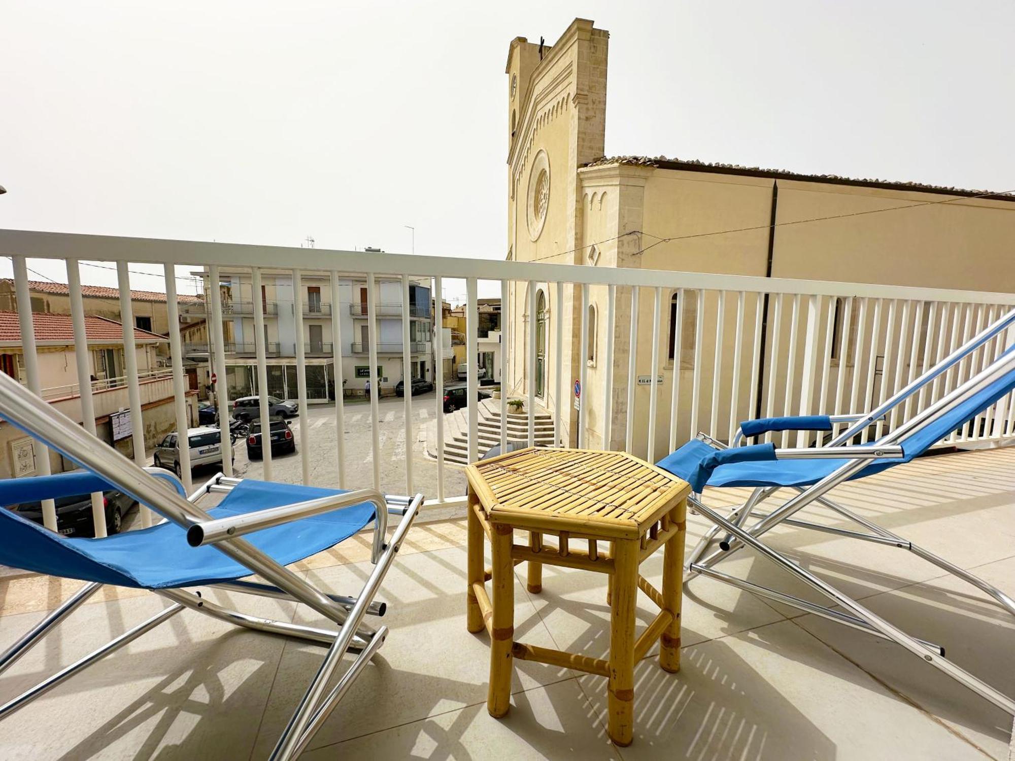 Portosalvo Holiday House Villa Marina di Ragusa Eksteriør bilde
